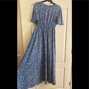 Women flared sleeved Maxi dress